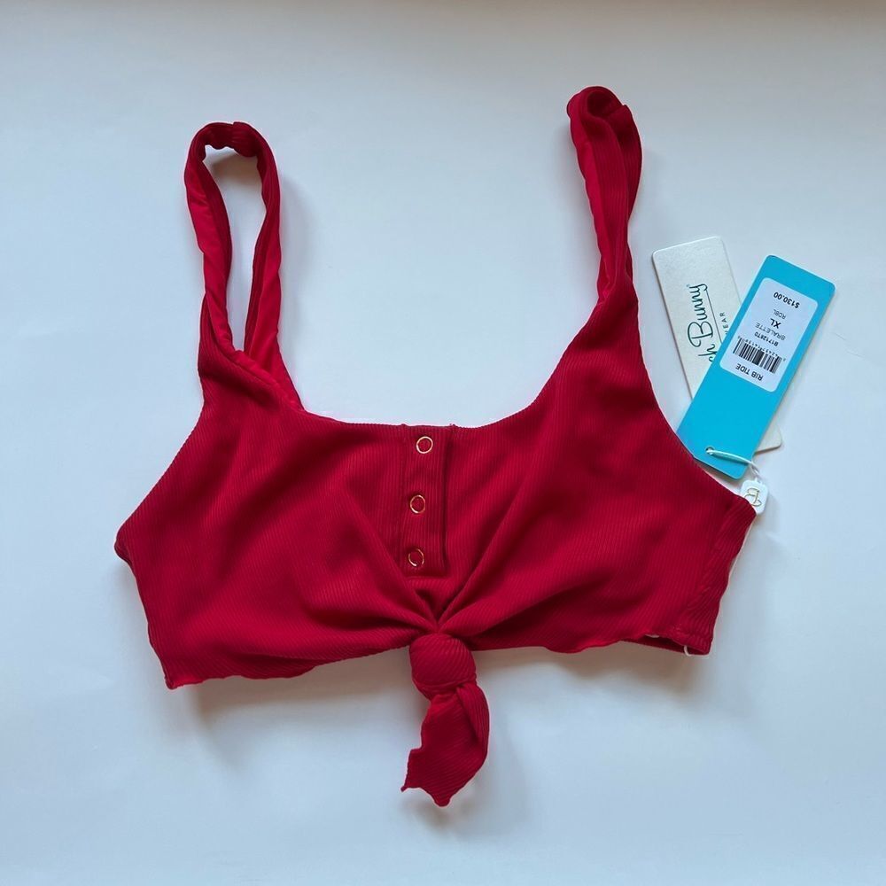 BEACH BUNNY RIB TIDE BRALETTE!!
